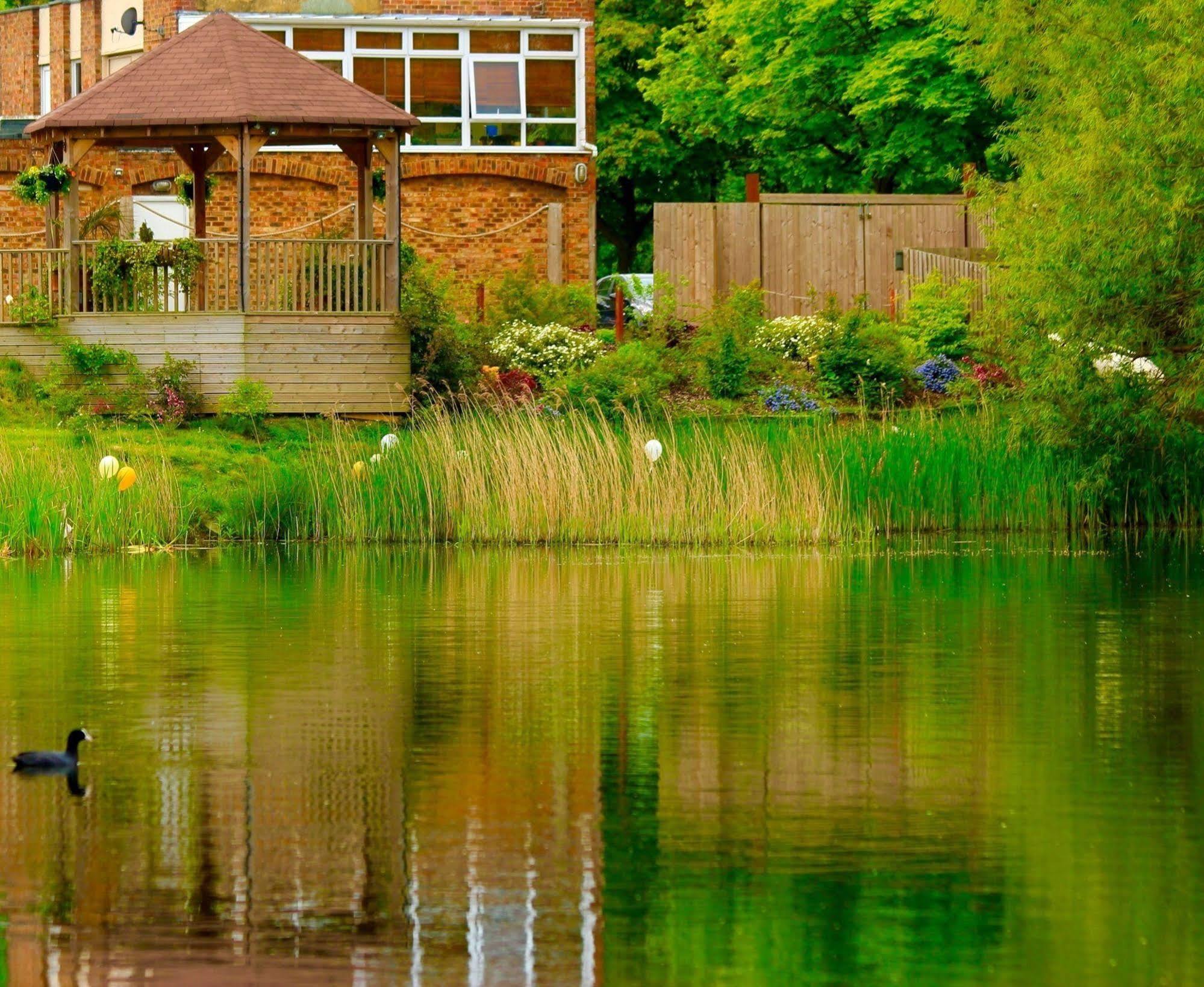 Inn On The Lake Gravesend Eksteriør bilde